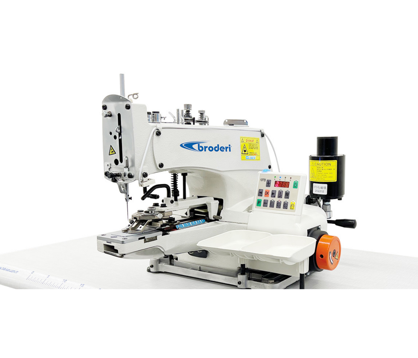 Broderi BD-1377 Direct Drive Çift Kurveli Düğme Makinası